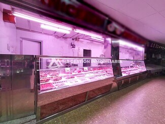 Plus de détails pour Multi-résidentiel à vendre