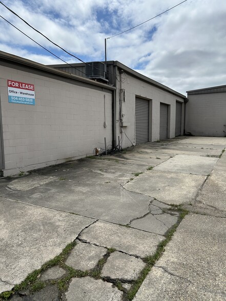 1120 Lafayette St, Gretna, LA for lease - Building Photo - Image 2 of 17