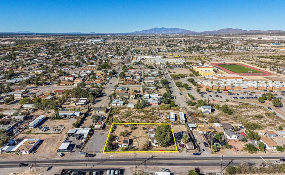 525 Talbot Ave, Canutillo, TX à vendre - Photo du bâtiment - Image 2 de 5