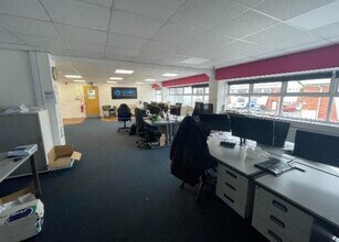 Valley Rd, Keighley for lease Interior Photo- Image 1 of 3