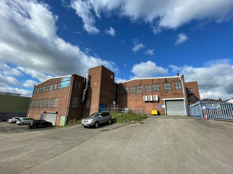 410-430 King St, Stoke On Trent à louer - Photo du bâtiment - Image 2 de 19