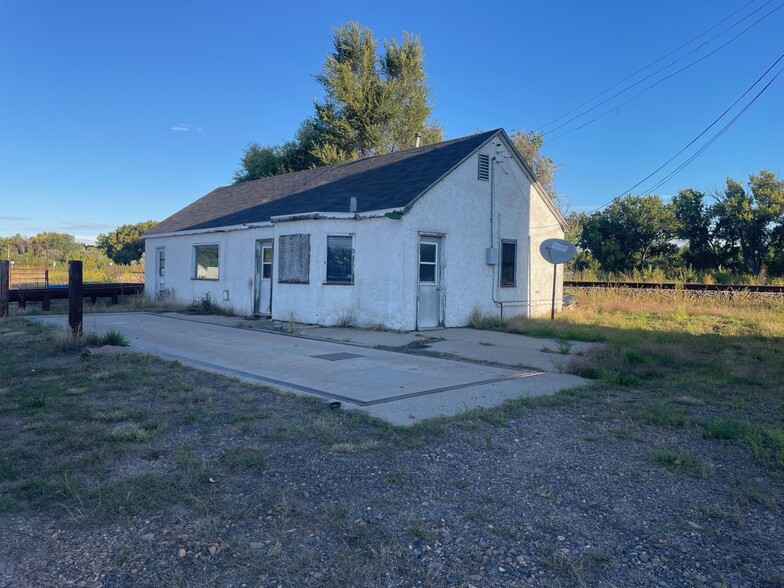 102 26 Hwy, Lewellen, NE for sale - Building Photo - Image 2 of 6