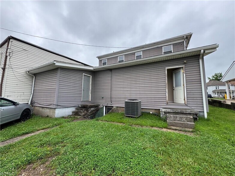3870 Central Ave, Shadyside, OH à vendre - Photo du bâtiment - Image 2 de 18
