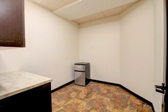 150 Old Laramie Trl E, Lafayette, CO for lease Interior Photo- Image 2 of 5