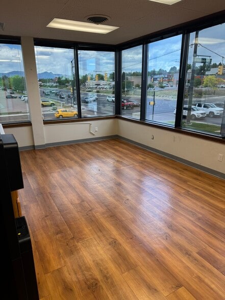 5390 N Academy Blvd, Colorado Springs, CO for lease - Interior Photo - Image 3 of 20