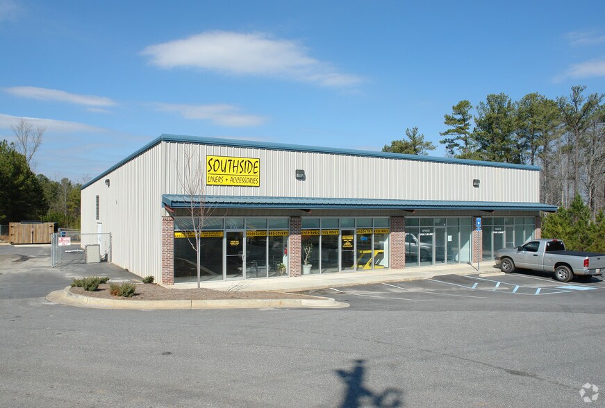 1064 GA-16, Newnan, GA à louer - Photo du bâtiment - Image 2 de 12