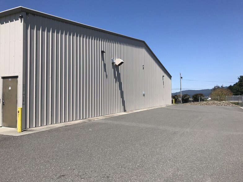 100 Airport Rd, Fortuna, CA à louer - Photo du bâtiment - Image 3 de 16