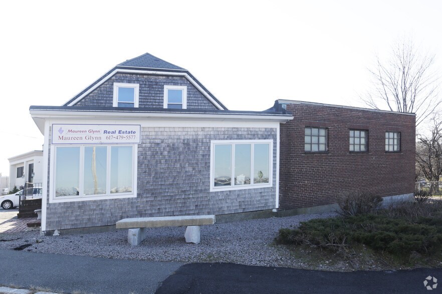 735 E Squantum St, Quincy, MA à vendre - Photo du bâtiment - Image 2 de 3