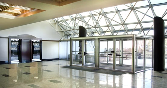 700 Veterans Memorial Hwy, Hauppauge, NY à louer - Photo intérieure - Image 2 de 5