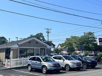 Plus de détails pour 609 Iyannough Rd, Hyannis, MA - Vente au détail à vendre