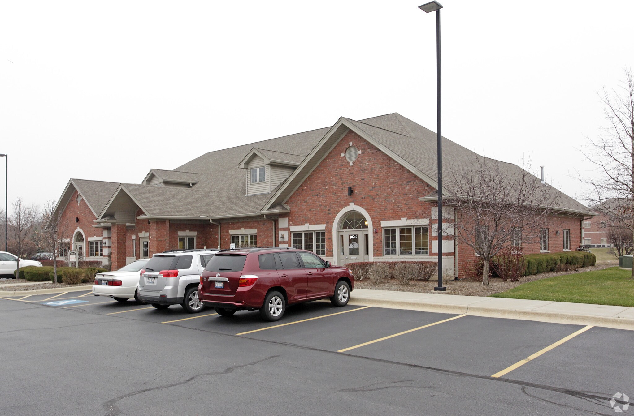 10737-10749 107th Ct, Orland Park, IL à vendre Photo principale- Image 1 de 4