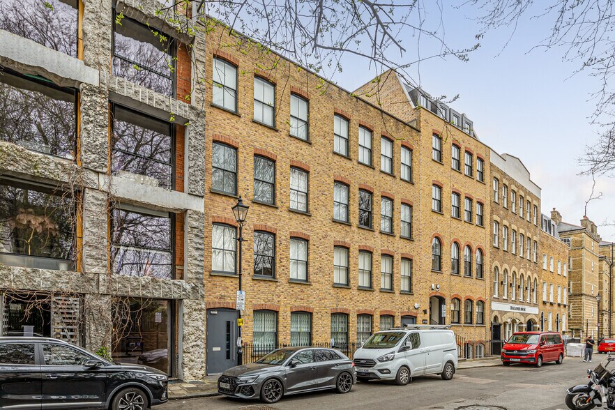 16-17 Clerkenwell Clos, Londres à louer - Photo du bâtiment - Image 2 de 2