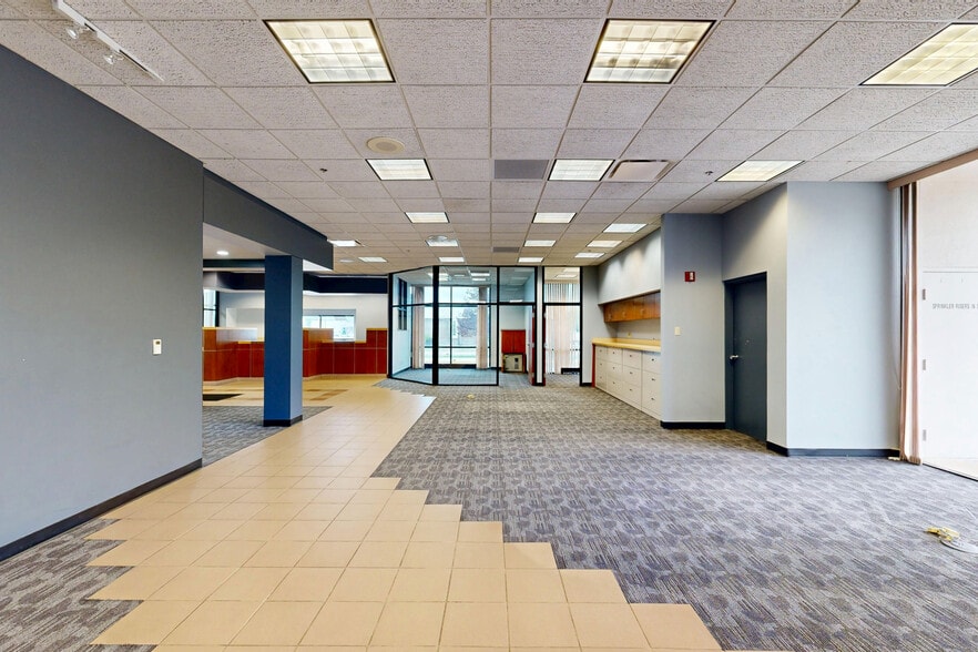 1811 W 2nd St, Grand Island, NE à louer - Numérisation 3D de Matterport - Image 2 de 6
