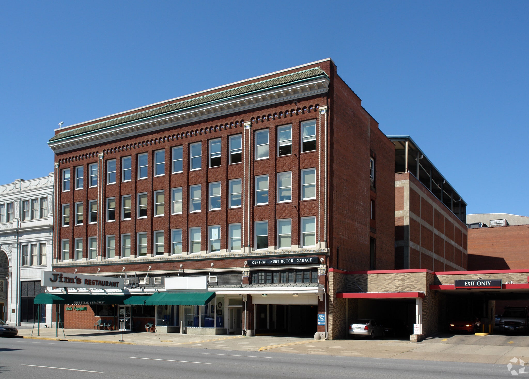 916-924 5th Ave, Huntington, WV for lease Primary Photo- Image 1 of 7