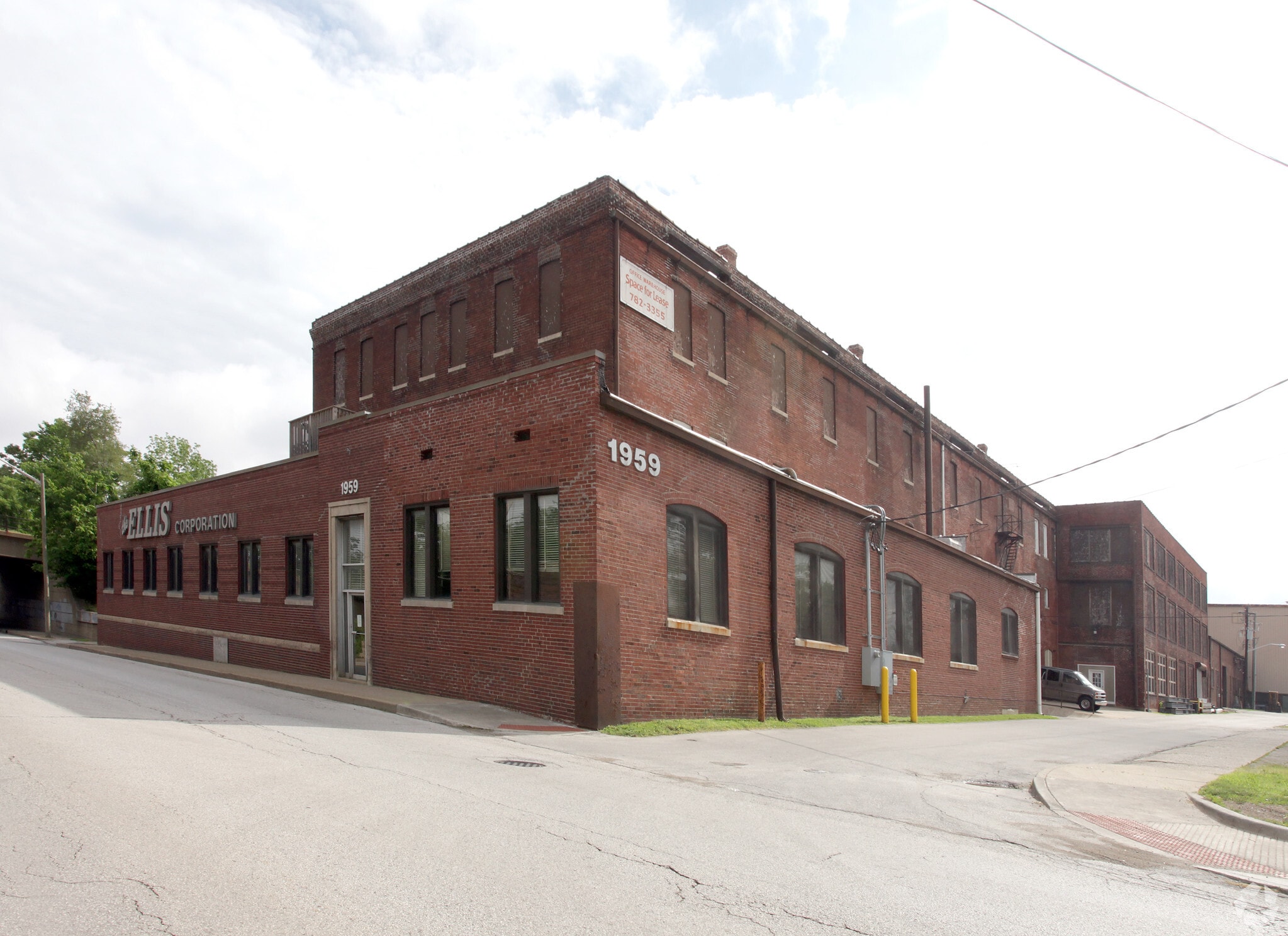 1959 S Meridian St, Indianapolis, IN for lease Primary Photo- Image 1 of 5