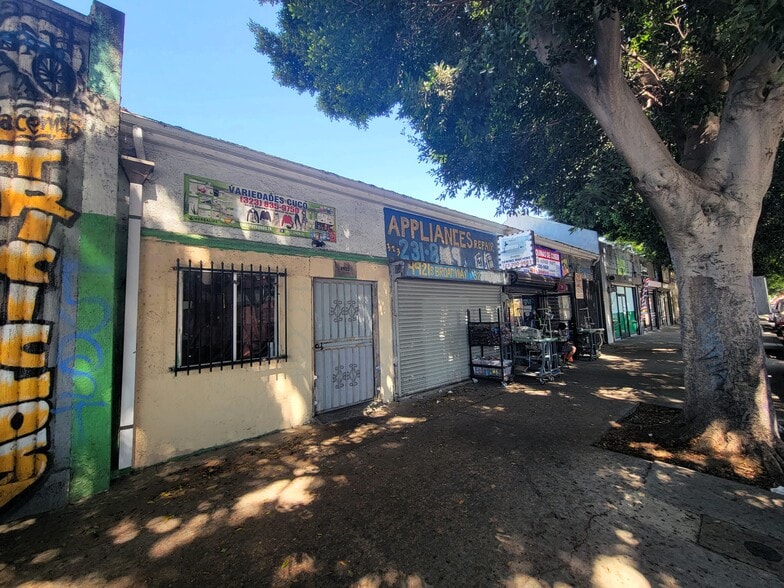 4917 S Broadway, Los Angeles, CA for sale - Building Photo - Image 3 of 13