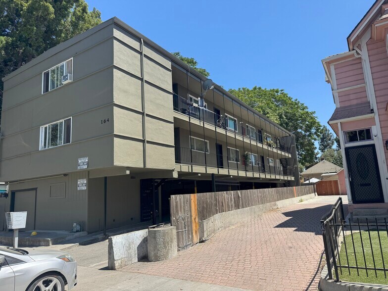 164 E Reed St, San Jose, CA à vendre - Photo du bâtiment - Image 1 de 2