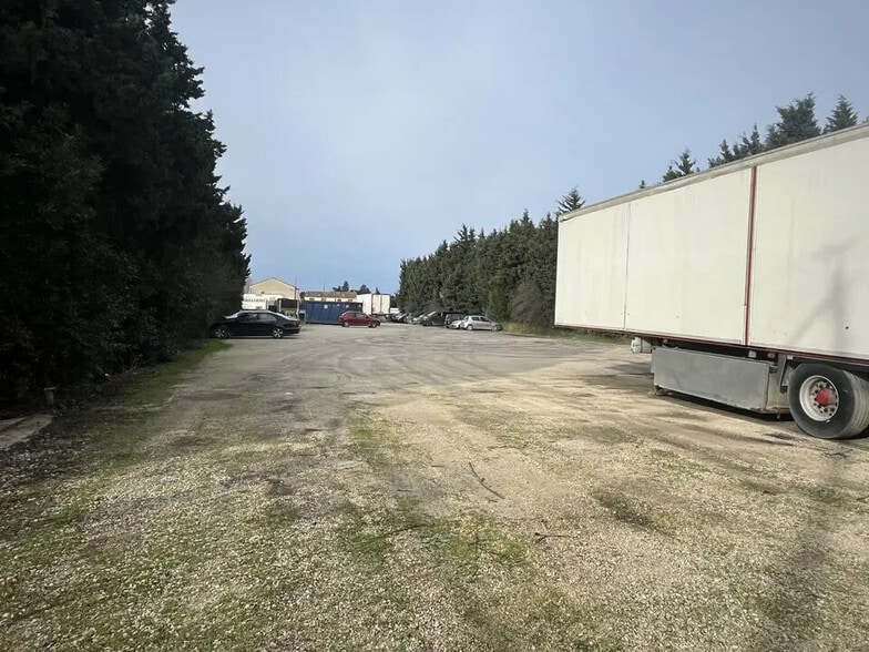 Land in Châteaurenard for sale - Building Photo - Image 2 of 4