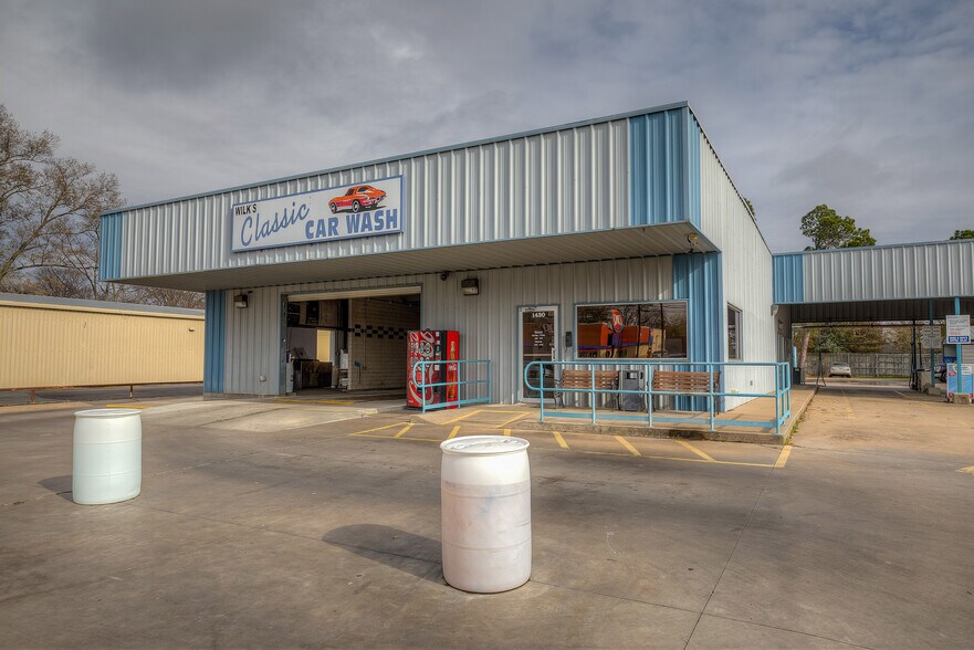 1430 S Broadway St, Sulphur Springs, TX for sale - Primary Photo - Image 1 of 1