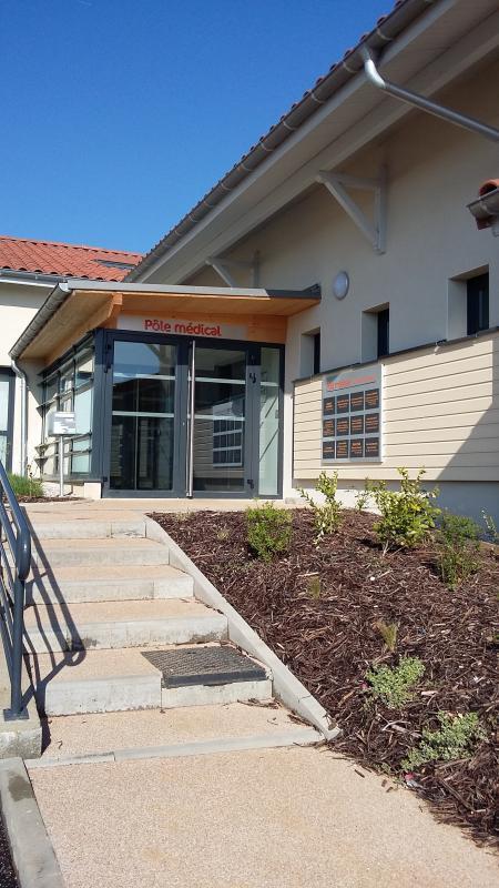 914 Grand'Rue, Lacenas for lease Building Photo- Image 1 of 4