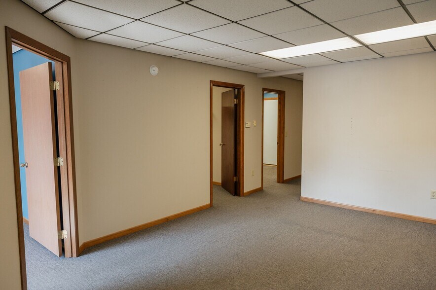 435 Main St E, Trimont, MN à vendre - Photo du bâtiment - Image 2 de 31