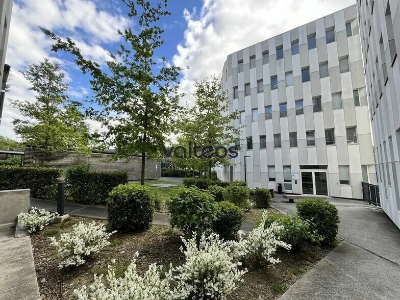 Office in Balma for lease - Building Photo - Image 1 of 8
