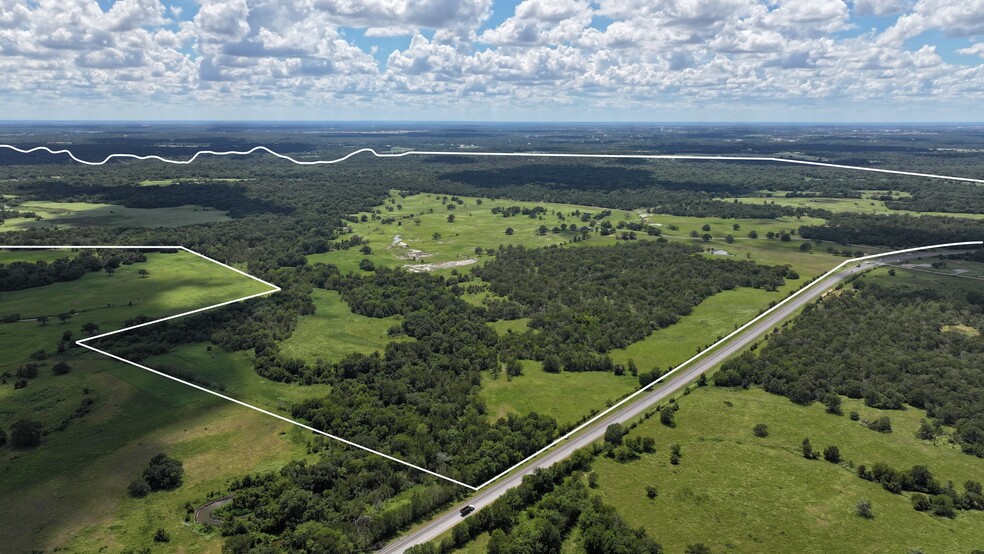 1575 SH 30, Anderson, TX for sale - Primary Photo - Image 1 of 10