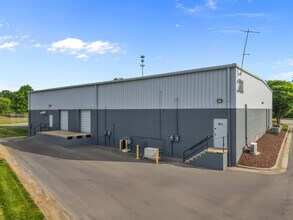 101 Creek Ridge Rd, Greensboro, NC for lease Primary Photo- Image 1 of 2