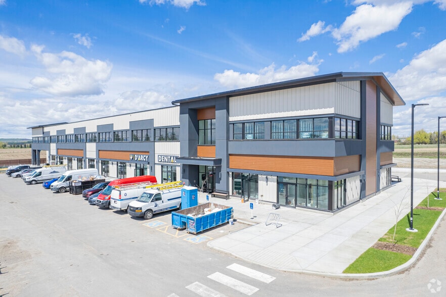 258 Northridge Drive Okotoks, Okotoks, AB for lease - Building Photo - Image 3 of 3