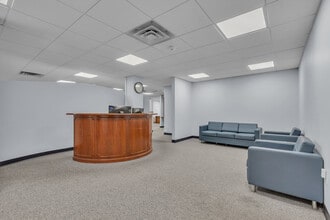 1 Stone Pl, Bronxville, NY à louer Photo intérieure- Image 1 de 21