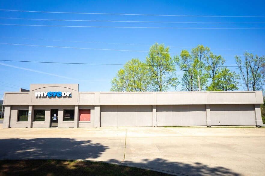 208 Morrow St S, Mena, AR à vendre - Photo du bâtiment - Image 3 de 4