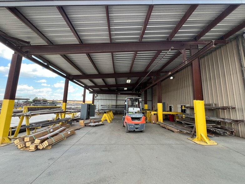 1200 Lawson Rd, Saginaw, TX for sale - Primary Photo - Image 1 of 2