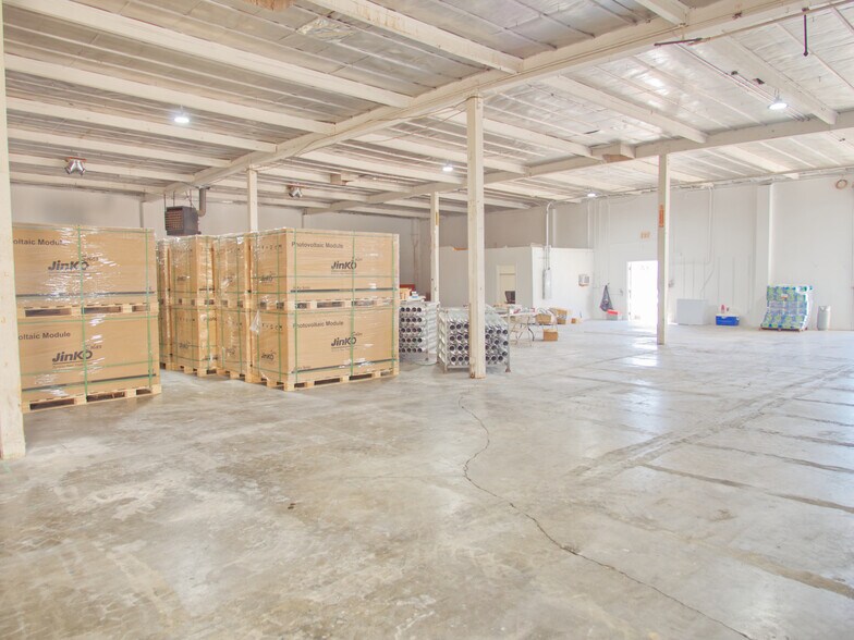 200 Eastgate Rd, Barstow, CA à louer - Photo intérieure - Image 3 de 10