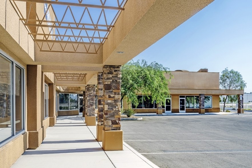 2797 N Lamb Blvd, Las Vegas, NV à louer - Photo du bâtiment - Image 2 de 12