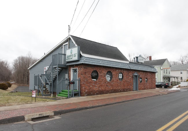 Plus de détails pour 1 Wall St, Cromwell, CT - Commerce de détail à vendre