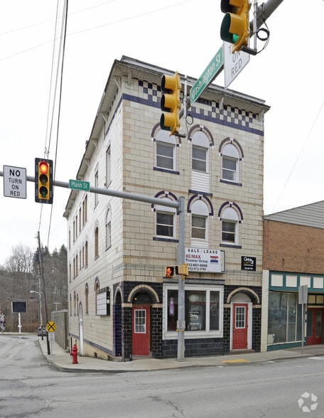 718 Main St, Bentleyville, PA for sale - Building Photo - Image 1 of 7