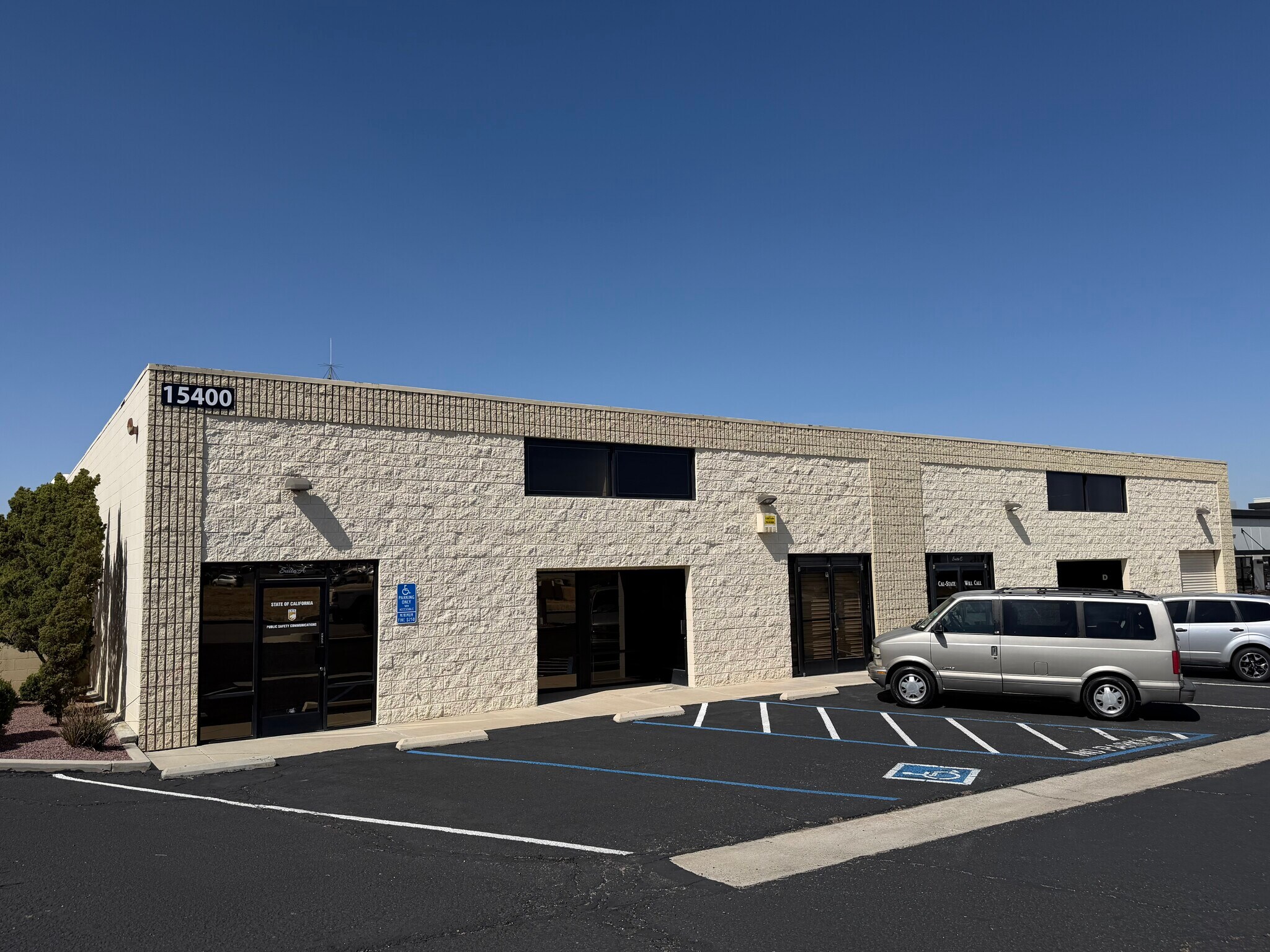 15400 Tamarack Dr, Victorville, CA for lease Primary Photo- Image 1 of 13