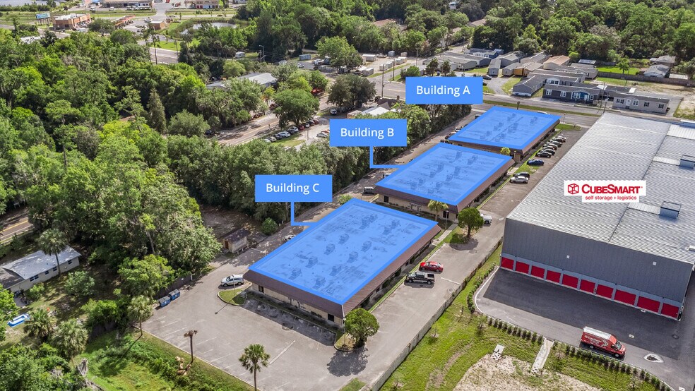 4424 NW 13th St, Gainesville, FL à louer - Photo du bâtiment - Image 2 de 8