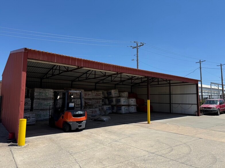 1704 NW 6th St, Oklahoma City, OK for lease - Building Photo - Image 3 of 20