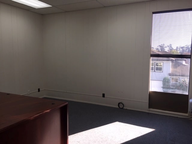 933 MacArthur Blvd, San Leandro, CA à louer Photo intérieure- Image 1 de 2