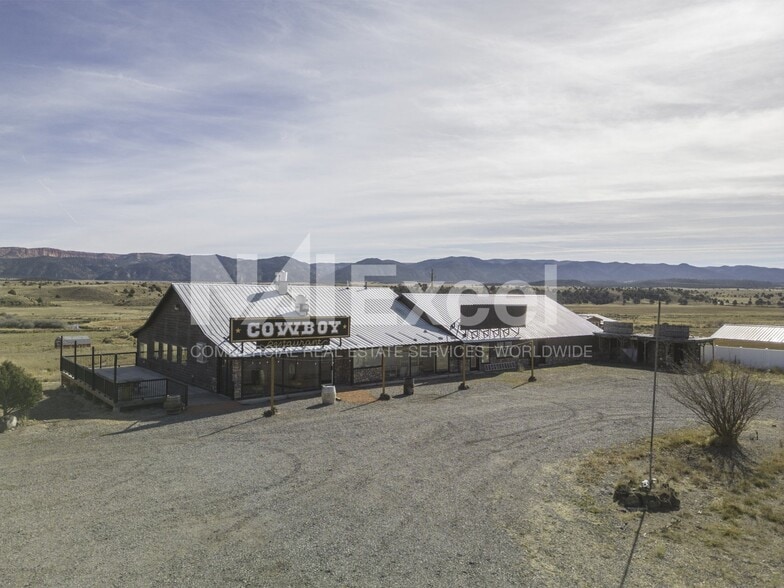 586 N 89 Hwy, Hatch, UT for lease - Building Photo - Image 1 of 5