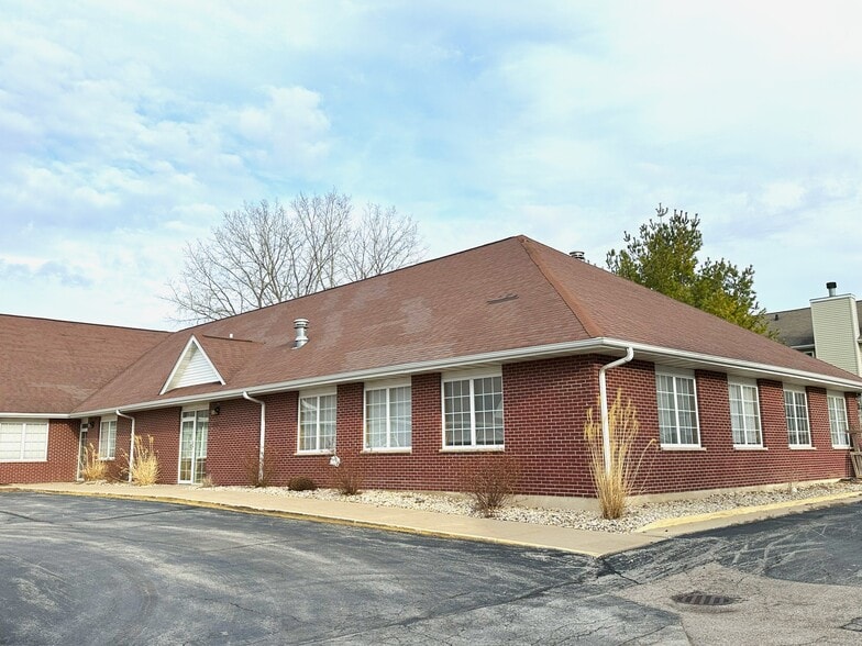 7264-7282 Argus Dr, Rockford, IL for sale - Building Photo - Image 2 of 9