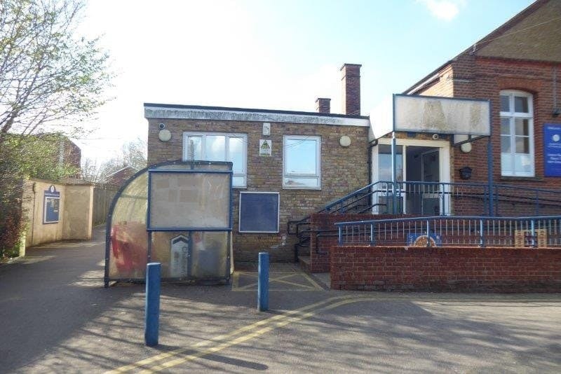 High Street, Tunbridge Wells à louer - Photo du bâtiment - Image 2 de 2
