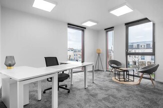 More details for 22 Place De La Gare, Brunoy - Office for Lease