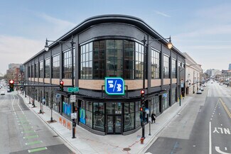 More details for 829 W Belmont Ave, Chicago, IL - Retail for Lease
