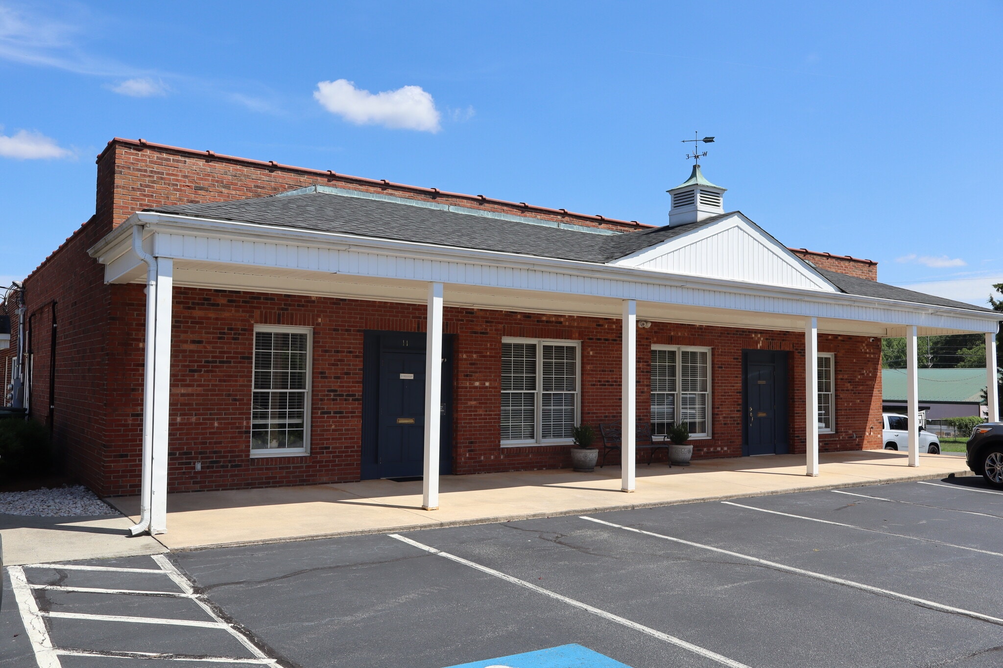 11 Shoaf St, Lexington, NC for sale Building Photo- Image 1 of 7
