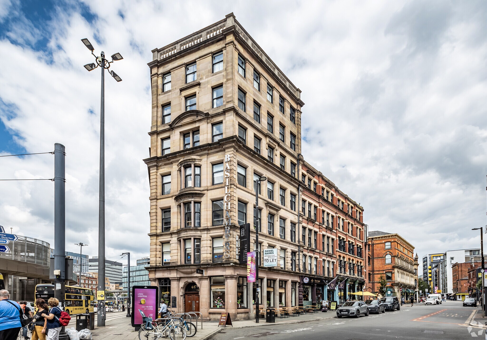 65 High St, Manchester à louer Photo du bâtiment- Image 1 de 3