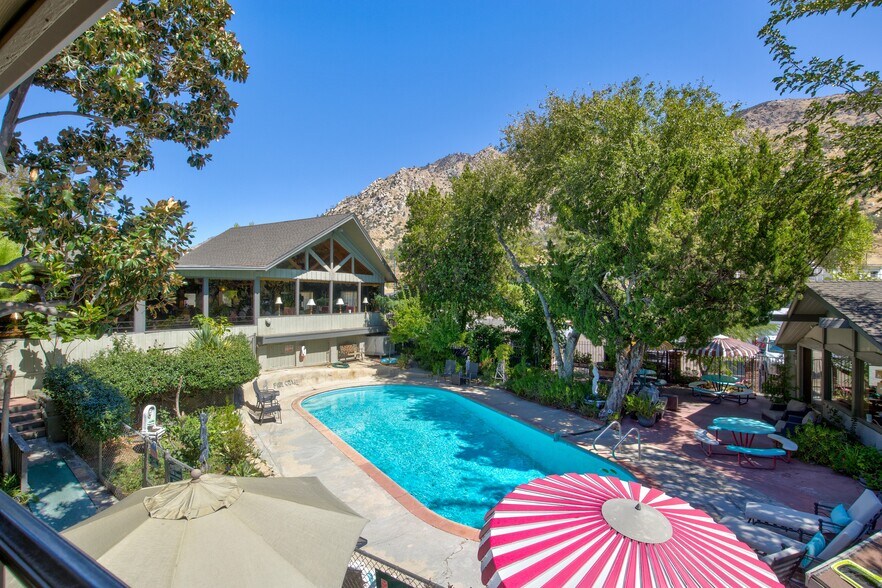 13383 Sierra Way, Kernville, CA à vendre - Photo du bâtiment - Image 3 de 112