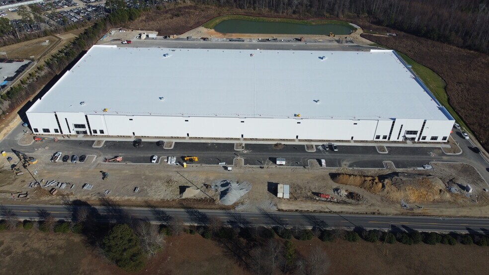 4520 Guy Rd, Clayton, NC à louer - Photo du bâtiment - Image 3 de 6