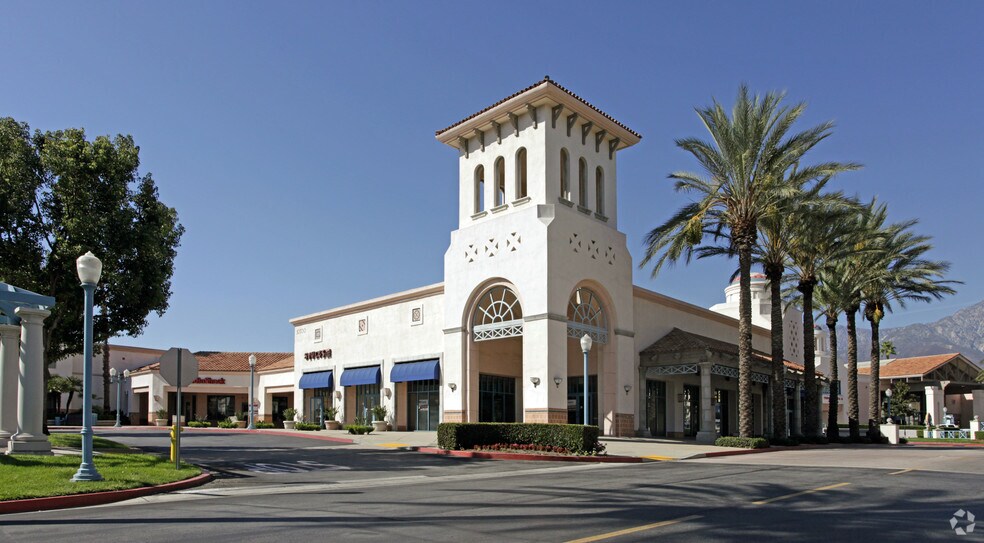 10570-10848 Foothill Blvd, Rancho Cucamonga, CA à louer - Photo du bâtiment - Image 2 de 9